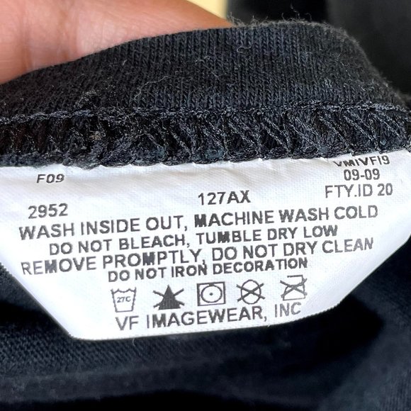 NFL Football New Orleans Saints T-Shirt - Picture 5 of 6